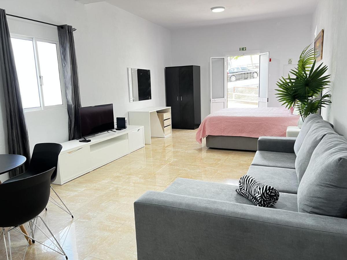 Studio Home Away From Home Canical  Extérieur photo